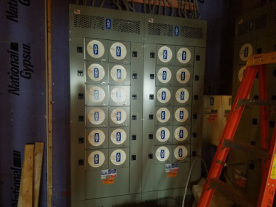 https://ampmfg.com/assets/uploads/images/installation_photos/QXAuzhuDiJCVphLer1QgSNhl.jpg