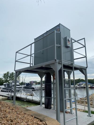 https://ampmfg.com/assets/uploads/images/installation_photos/RiverValleyMarina_RedWing.jpg