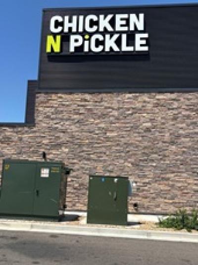https://ampmfg.com/assets/uploads/images/installation_photos/chicken_n_pickle_ampscc_thortonCO.jpg